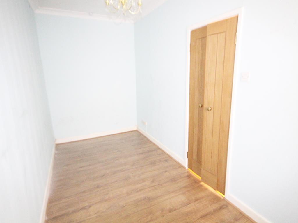 2 bedroom end terrace house SSTC in Colne - IMG_0079.jpg
